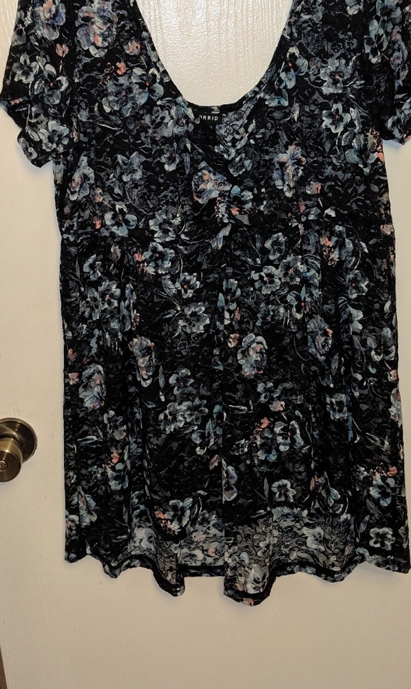 Torrid Sz 0 Lace Babydoll Top NWT